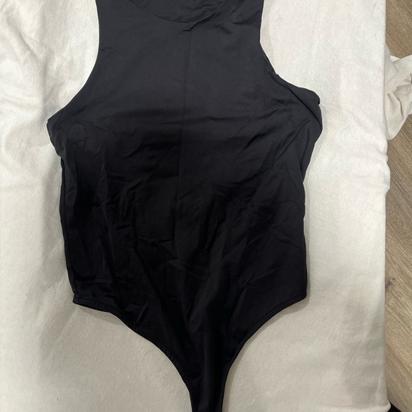 Guess Women’s Black Bodysuit - Picture 1 of 3